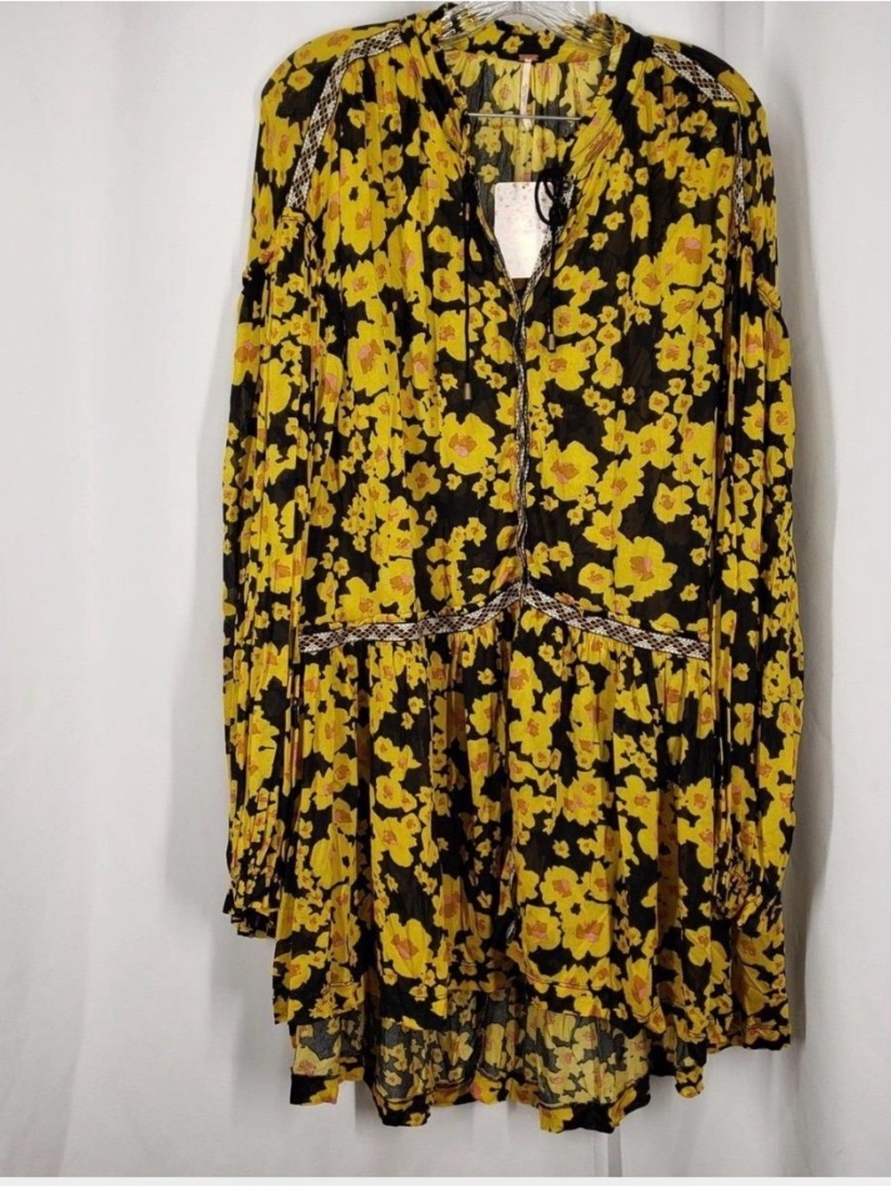 Free People Black and Yellow Floral Mini Dress NWT $138 - Picture 6 of 9